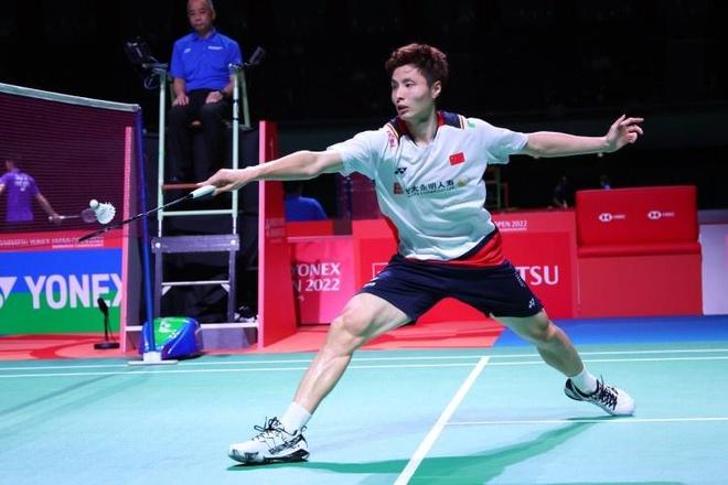 而对手们显 而对手们显