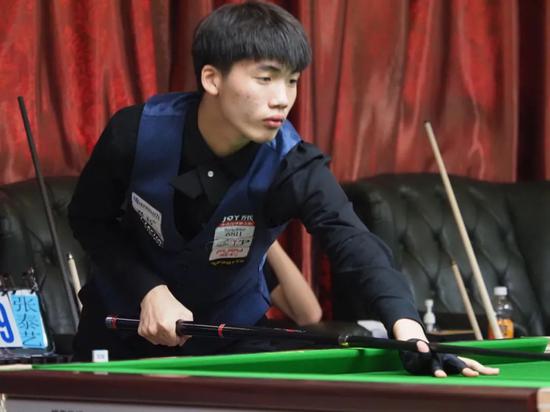 力和团队配 力和团队配