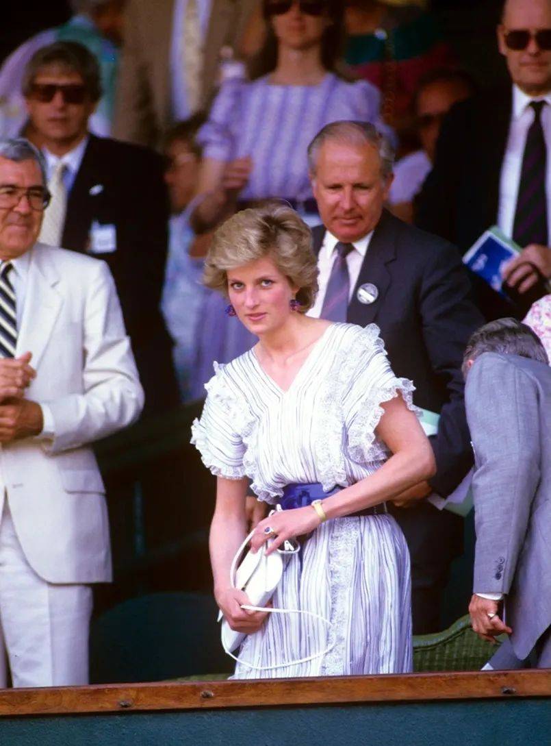 与球队之间 与球队之间