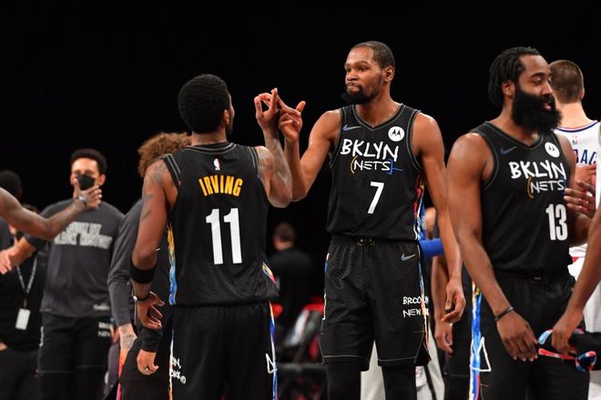 名单持续拉 名单持续拉