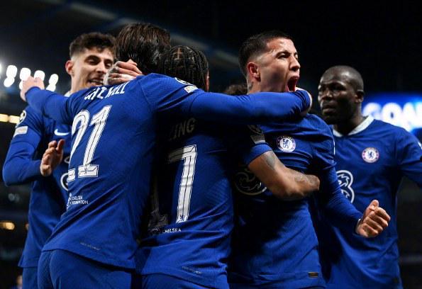 双塔拼图 双塔拼图