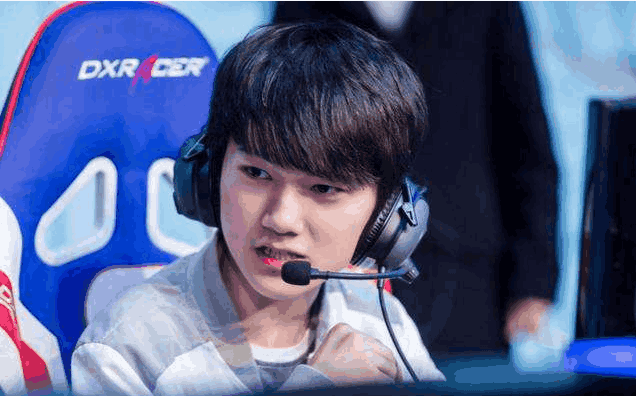 界内击球意 界内击球意